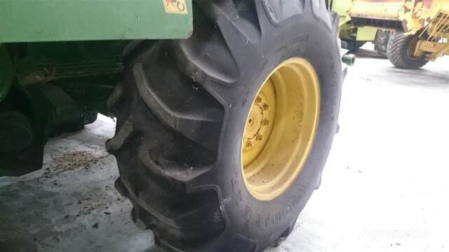 ratas Goodyear 30" 23.1-30