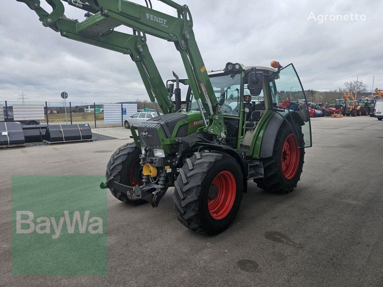 трактор колесный Fendt 211 S VARIO S3