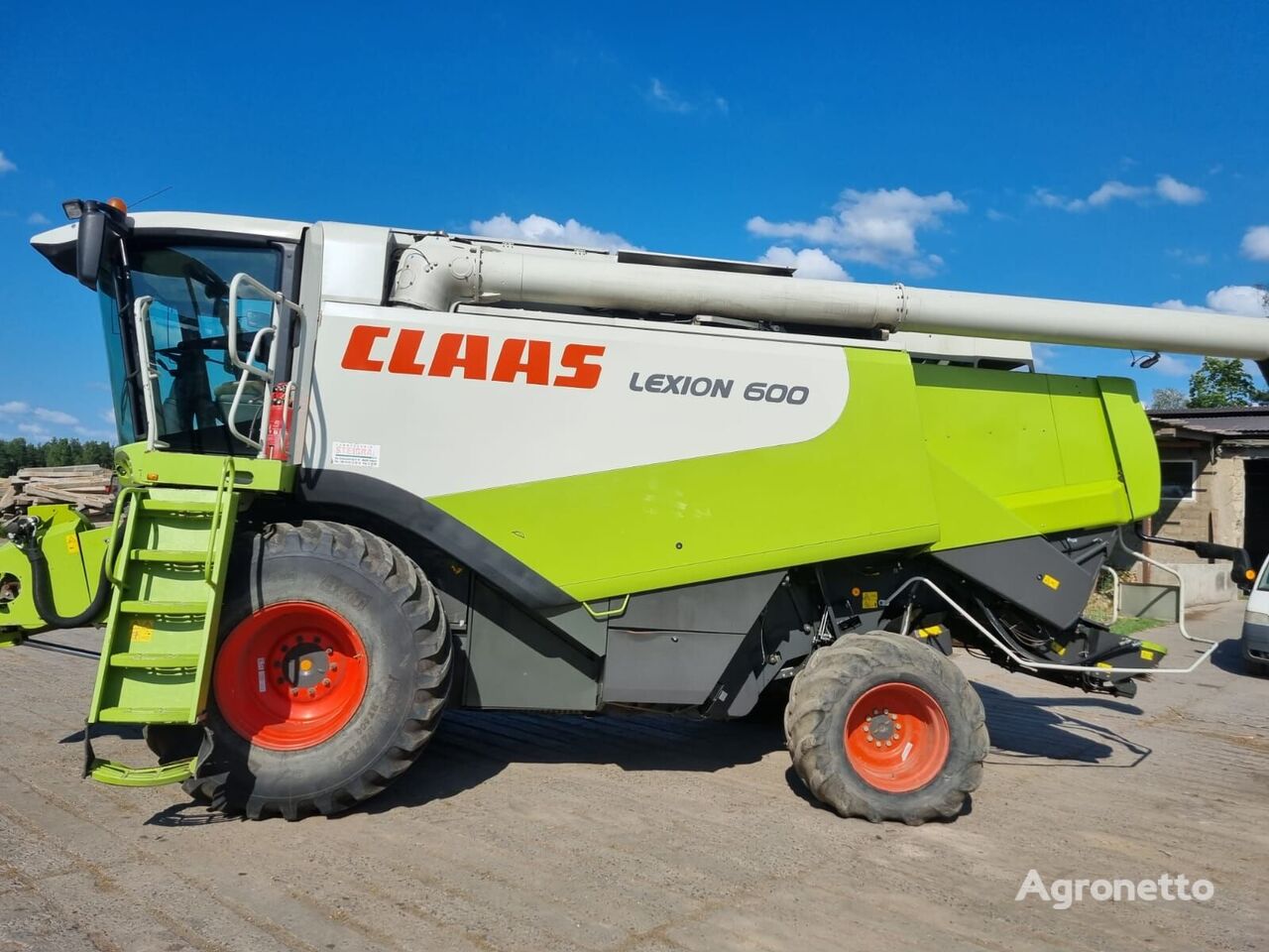 зерноуборочный комбайн Claas Lexion 600